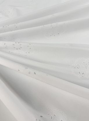 Хлопок стрейч с перфорацией (о) белый - в интернет-магазине тканей Тессутидея арт. 01-8057