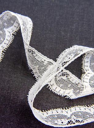 Кружево (о) айвори ш-2см - в интернет-магазине тканей Тессутидея арт. 03-6202