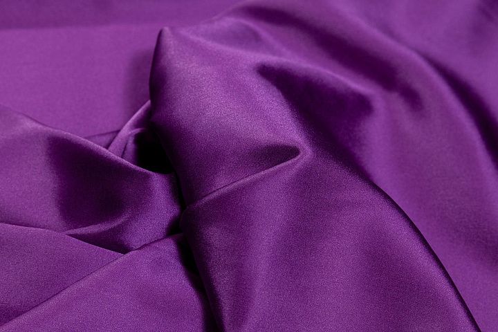 Шелк атлас стрейч (о) темно-сиреневый - итальянские ткани Тессутидея арт. 10-4122