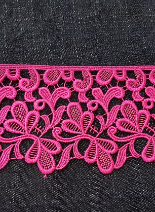 Кружево макраме (о) фуксия ш-8см - итальянские ткани Тессутидея 03-5182