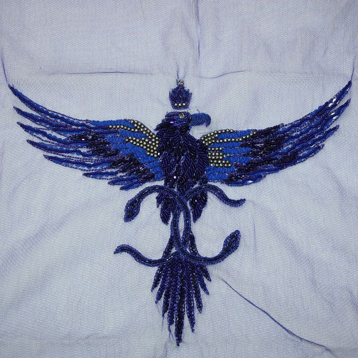 Аппликация орел на синей сетке Roberto Cavalli - итальянские ткани Тессутидея арт. F-2431