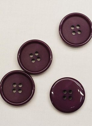 Пуговица пластик 4 прокола d-23мм фиолетовая - итальянские ткани Тессутидея F-6817
