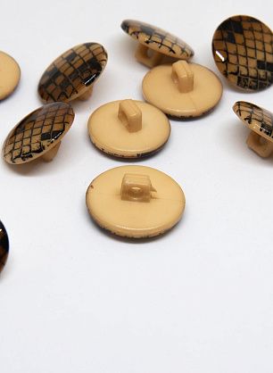 Пуговица пластик на ножке d-18мм рептилия - в интернет-магазине тканей Тессутидея арт. F-4599