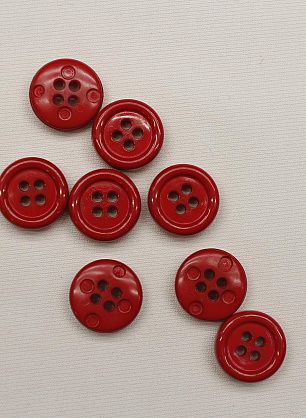 Пуговица пластик 4 прокола d-15мм красная с ободком - в интернет-магазине тканей Тессутидея арт. F-6548