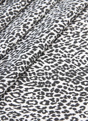 Сорочечная стрейч (н) черно-белый леопардовый принт на серо-белой клетке  - в интернет-магазине тканей Тессутидея арт. 01-5688