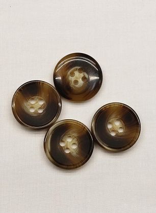 Пуговица пластик под рог 4 прокола d-20мм коричнево-бежевая - в интернет-магазине тканей Тессутидея арт. F-6707