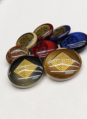 Пуговица на ножке d-34-44 мм со вставкой в ассортименте - итальянские ткани Тессутидея F-1786