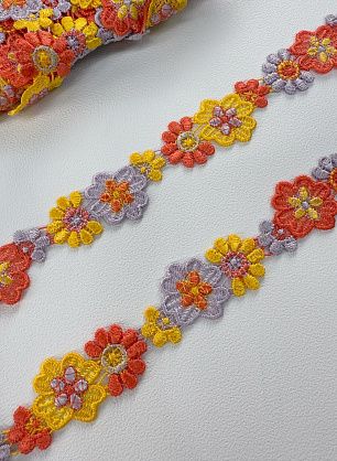 Тесьма макраме (н) желто-оранжевая ш-2,5см - в интернет-магазине тканей Тессутидея арт. 04-0535