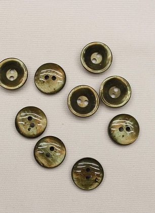 Пуговица пластик 2 прокола d-12мм хаки - итальянские ткани Тессутидея F-6571