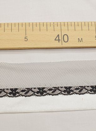 Корсажная лента с белыми цветами/в серую полоску с кружевом - в интернет-магазине тканей Тессутидея арт. F-6222