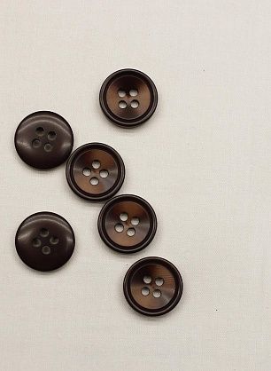 Пуговица пластик 4 прокола d-15мм коричневая  - в интернет-магазине тканей Тессутидея арт. F-6691