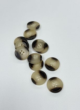 Пуговица пластик под рог 4 прокола d-23мм бежево-коричневая - в интернет-магазине тканей Тессутидея арт. F-7169