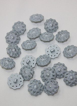 Пуговица пластик на ножке винтажный цветок d-20mm Roberto Cavalli - в интернет-магазине тканей Тессутидея арт. F-2429