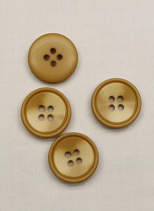 Пуговица пластик 4 прокола d-22мм бежевая  - итальянские ткани Тессутидея F-6693