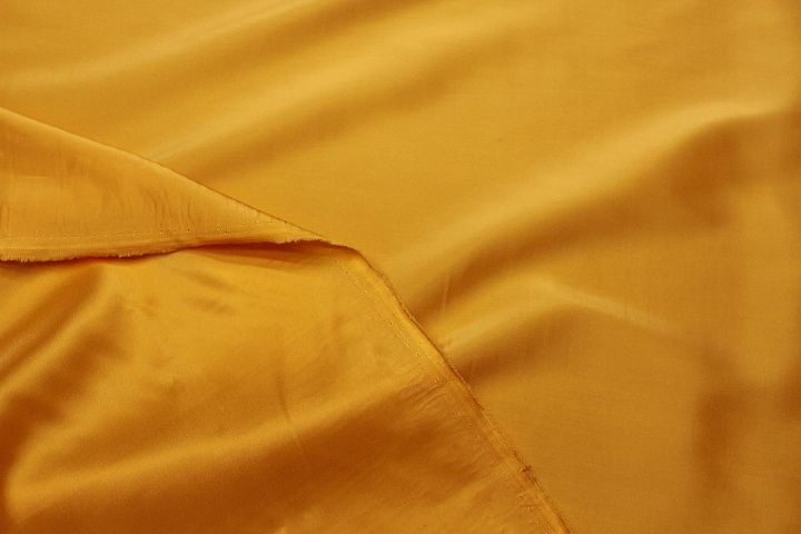 Подкладочная стрейч (о) светло-оранжевая - итальянские ткани Тессутидея арт. 07-1485