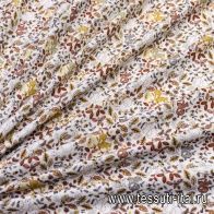 Трикотаж хлопок (н) растительный орнамент и белки на белом в стиле Fendi - итальянские ткани Тессутидея арт. 12-0903