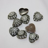 Пуговица на ножке со стразами серое сердце  d-26mm Roberto Cavalli - итальянские ткани Тессутидея арт. F-2472