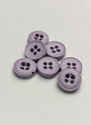 Пуговица пластик 4 прокола d-11мм светло-сиреневая - в интернет-магазине тканей Тессутидея арт. F-6108