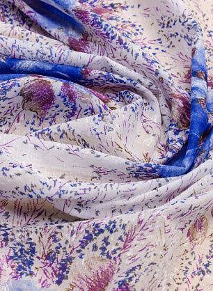 Батист (н) фиолетово-голубой цветочный орнамент на белом - в интернет-магазине тканей Тессутидея арт. 01-4916