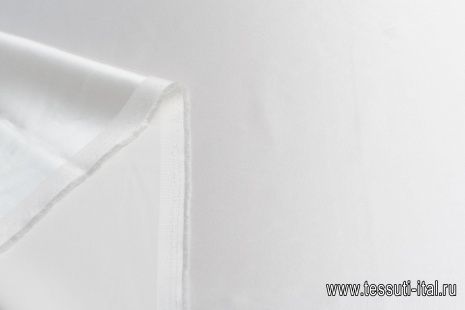 Шелк атлас стрейч (о) айвори - итальянские ткани Тессутидея арт. 10-2651