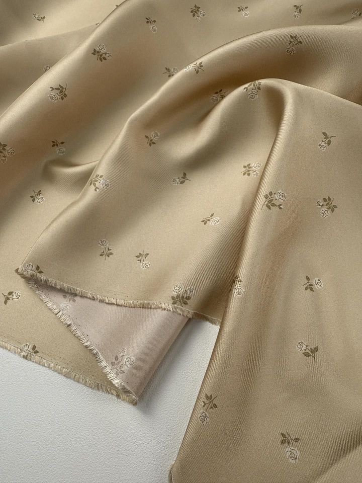 Шелк твил (н) мелкий цветочнай рисунок на бежевом - итальянские ткани Тессутидея арт. 10-4871