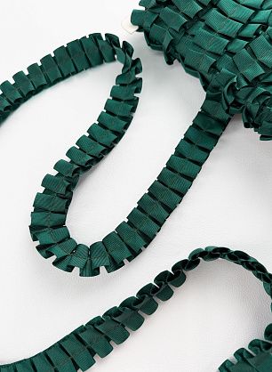 Репсовая лента - бантовка (о) изумрудная ш-2,5см - в интернет-магазине тканей Тессутидея арт. F-3093