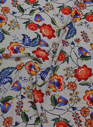 Плательная вискоза 180 г/м (н) цветочный рисунок на черно-белой полоске - в интернет-магазине тканей Тессутидея арт. 04-1713