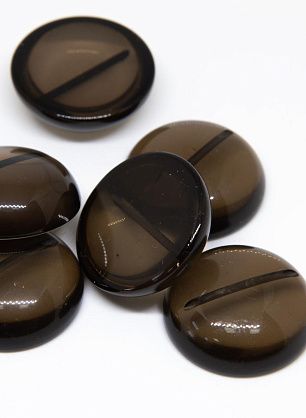 Пуговица пластик на ножке d-27мм коричневая слюда - в интернет-магазине тканей Тессутидея арт. F-4568