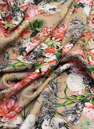 Шелк дама (н) цветочно-ягодный орнамент на бежевом в стиле Ungaro - в интернет-магазине тканей Тессутидея арт. 10-0602