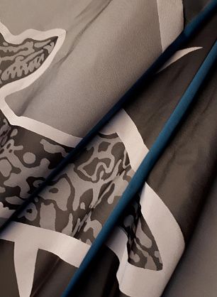 Тафта купон (0,9м) жираф на коричневом - в интернет-магазине тканей Тессутидея арт. 03-5499