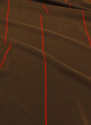 Крепдешин (н) красные стилизованные полосы на коричневом - в интернет-магазине тканей Тессутидея арт. 10-4585