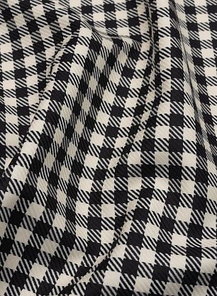 Костюмная продублированная (н) черно-белая стилизованная клетка - в интернет-магазине тканей Тессутидея арт. 05-4414