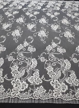 Кружевное полотно с люрексом (о) светло-серо-серебрянное Solstiss - в интернет-магазине тканей Тессутидея арт. 03-5418