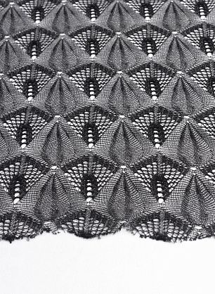 Кружевное полотно с люрексом (о) черное в стиле Missoni - в интернет-магазине тканей Тессутидея арт. 04-1433