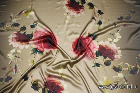 Шелк атлас стрейч купон (1м) (н) розы на бежево-коричневом - итальянские ткани Тессутидея арт. 10-3726