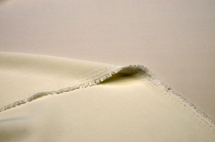 Шелк кади стрейч (о) айвори - итальянские ткани Тессутидея арт. 02-8105