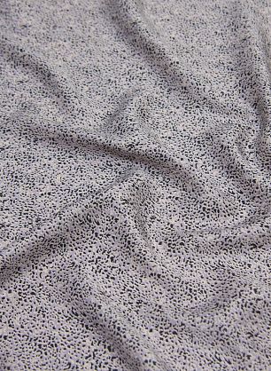 Плательная вискоза (н) черно-молочный мелкий принт на светло-сиреневом - в интернет-магазине тканей Тессутидея арт. 04-1393