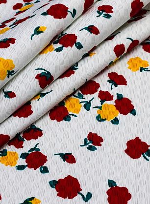 Жаккард (н) красно-желто-зеленый цветочный орнамент на белом - в интернет-магазине тканей Тессутидея арт. 01-4926