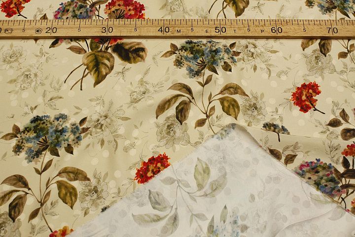 Плательная вискоза (н) цветочный рисунок на бежевом - итальянские ткани Тессутидея арт. 04-1790