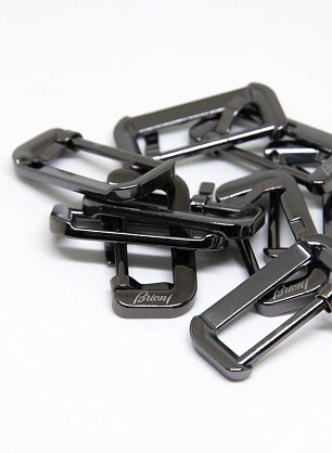 Пряжка металл никель ш-2,5см Brioni - итальянские ткани Тессутидея F-4558