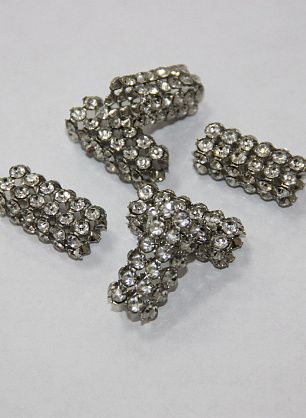 Декоративный элемент со стразами Цилиндр - итальянские ткани Тессутидея F-2400