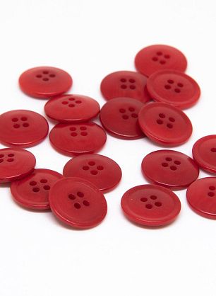 Пуговица пластик 4 прокола d-14мм красная - в интернет-магазине тканей Тессутидея арт. F-4602