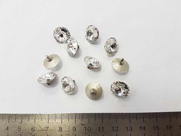 Пуговица на ножке  белая, черная  d-11-15мм Swarovski - итальянские ткани Тессутидея арт. F-3606