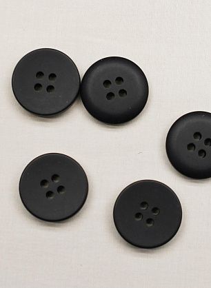 Пуговица пластик 4 прокола d-20мм темно-синяя матовая - в интернет-магазине тканей Тессутидея арт. F-6803