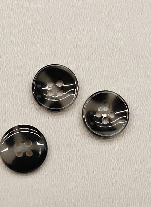 Пуговица пластик под рог 4 прокола d-15мм серо-черная - в интернет-магазине тканей Тессутидея арт. F-6754