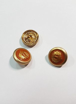 Пуговица на ножке металл золото d-15мм геральдика на терракотовом - в интернет-магазине тканей Тессутидея арт. F-5671