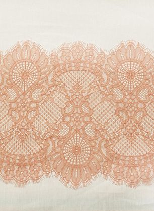 Кружево розовое ш-24см - в интернет-магазине тканей Тессутидея арт. 03-7361