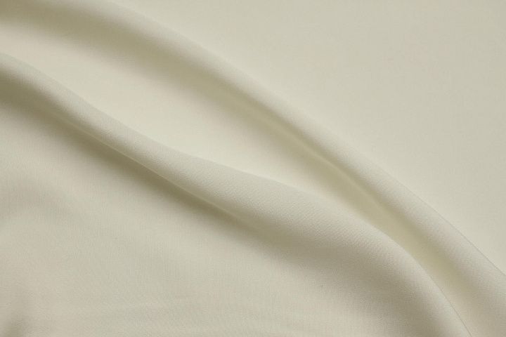 Шелк кади (о) айвори - итальянские ткани Тессутидея арт. 10-4638