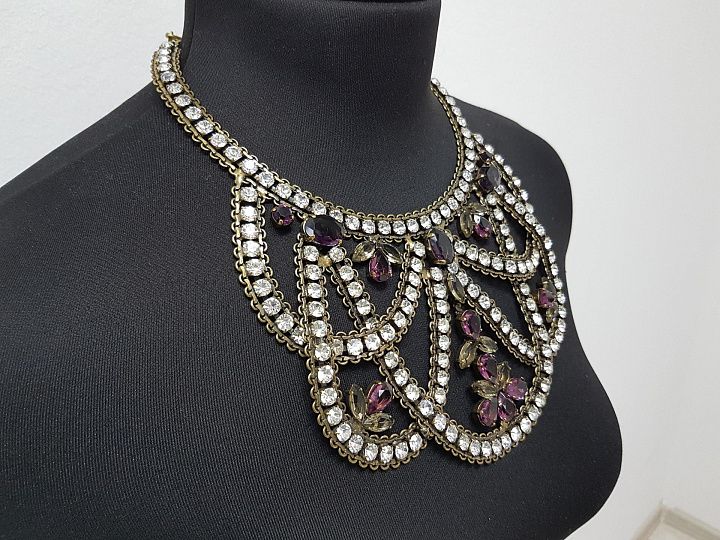 Колье металл бронза со стразами Swarovski - итальянские ткани Тессутидея арт. F-4789