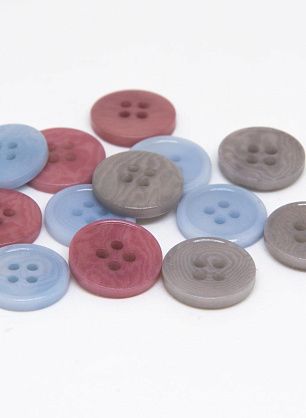 Пуговица пластик 4 прокола d-14мм голубая,антико,серая - в интернет-магазине тканей Тессутидея арт. F-4603